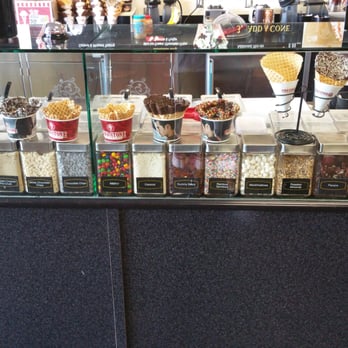 Cold Stone Creamery - Toppings. - Ice Cream & Frozen Yogurt Near Me - Las Vegas, Nevada Cold Stone Creamery - Toppings. - Ice Cream & Frozen Yogurt Near Me - Las Vegas, Nevada