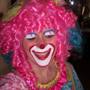 Bubbles the Magical Clown - Clowns Near Me Bubbles the Magical Clown - Clowns Near Me