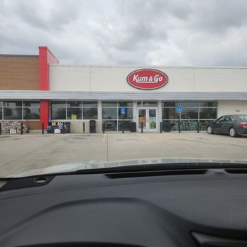 Kum & Go - the front of a store - Convenience Stores Near Me - Ames, Iowa