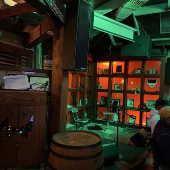 Island Dogs - Stage - Bars Near Me - Key West, Florida Island Dogs - Stage - Bars Near Me - Key West, Florida