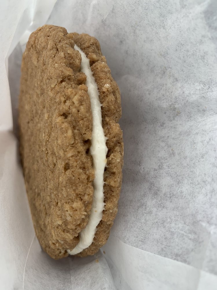 BAKE ME HAPPY Updated August 2024 15 Reviews 6750 Longshore St