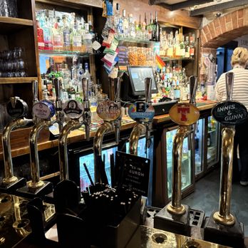 The Last Drop - Pubs Near Me - Edinburgh, EDH