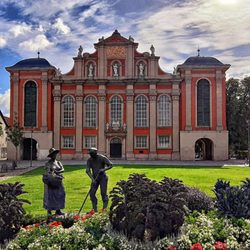 Trinitatiskirche - Kirchenfront (11/2020)