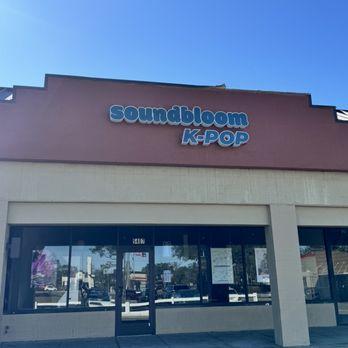 Soundbloom - Vinyl Records Near Me - Temple Terrace, Florida Soundbloom - Vinyl Records Near Me - Temple Terrace, Florida