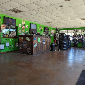 Modica Bros Tire & Wheel Center - Waiting area - Tires Near Me - Silsbee, Texas Modica Bros Tire & Wheel Center - Waiting area - Tires Near Me - Silsbee, Texas