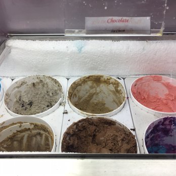 Chantilly - Ice Cream & Frozen Yogurt Near Me - Harrison Hot Springs, British Columbia