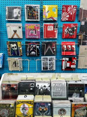 Vintage Vinyl by null