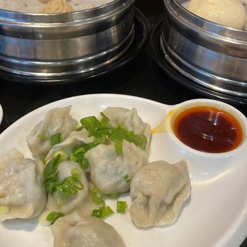 Thumbling - Chive and Pork Dumpling with Shrimp - Shanghainese Near Me - West Covina, California Thumbling - Chive and Pork Dumpling with Shrimp - Shanghainese Near Me - West Covina, California