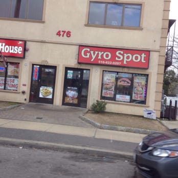 Gyro Spot - This place is right next to BBQ Nite but I personally liked Gyro Spot much more - Fast Food Near Me - Hicksville, New York
