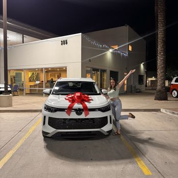Berge Volkswagen - 2026 Volkswagen Tiguan - Car Dealers Near Me - Gilbert, Arizona Berge Volkswagen - 2026 Volkswagen Tiguan - Car Dealers Near Me - Gilbert, Arizona
