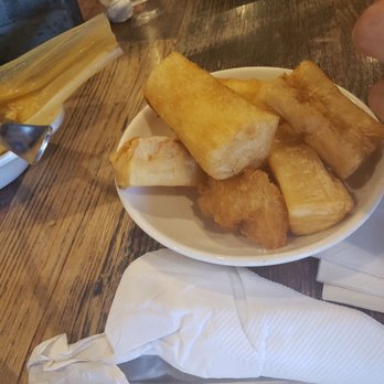 Old Cuban Cafe - Yuca frita - Cafes Near Me - Orlando, Florida