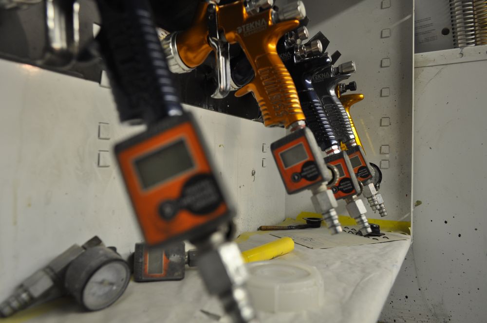 FENDER MENDER Updated October 2024 40 Photos 9480 Dell Rd, Saline