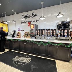 Bagel Bazaar of Middlesex - Coffee station