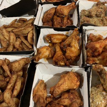Buffalo Wild Wings - Sports Bars Near Me - Lafayette, Louisiana Buffalo Wild Wings - Sports Bars Near Me - Lafayette, Louisiana