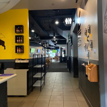 Buffalo Wild Wings - Two entrances one thru the main entrance other thru the bar area. - Chicken Wings Near Me - Newark, Delaware Buffalo Wild Wings - Two entrances one thru the main entrance other thru the bar area. - Chicken Wings Near Me - Newark, Delaware