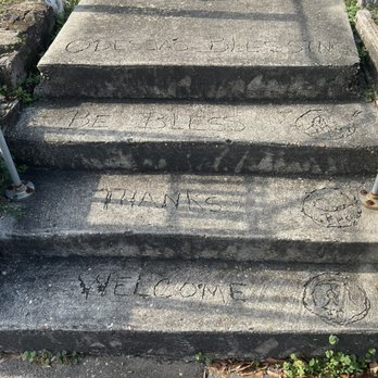 O'Dessa Blessing Restaurant - Front steps - New American Near Me - Montgomery, Alabama