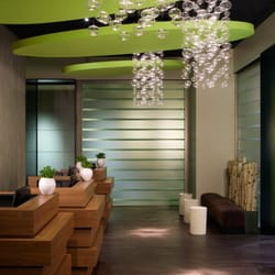 Gene Juarez Salon & Spa - University Village