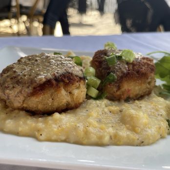 Frank’s on Front - Crab cakes small plate - Diners Near Me - Georgetown, South Carolina
