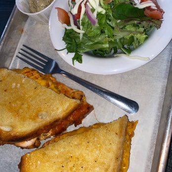 Flagship - Buffalo Chicken Melt - Beer Bar Near Me - Santa Rosa, California