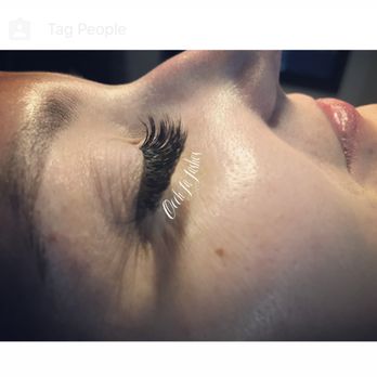 Oooh La Lashes - Eyelash Service Near Me Oooh La Lashes - Eyelash Service Near Me