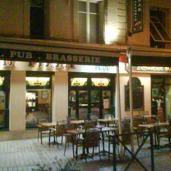 Brasserie du Théâtre - La brasserie du théatre de nuit !