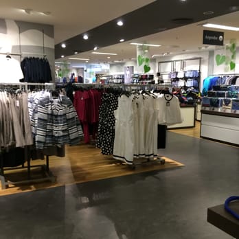 C & A Mode - Shopping Centers Near Me - Bochum, NW