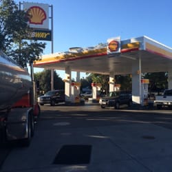 Shell Food Mart & Gasoline - Gas pumps