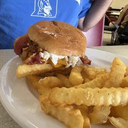 Edinborough Family Restaurant - Bacon cheeseburger with fries