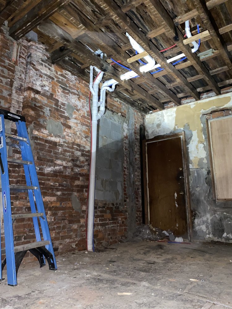 Slide of Mr. Fix It Plumbing & Heating