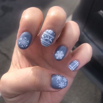 Gloss Nail Bar - Holiday nails - Nail Salons Near Me - Anaheim, California