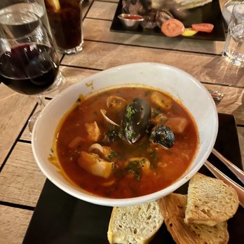 GG's Bistro - Cioppino - Turkish Near Me - Laguna Beach, California GG's Bistro - Cioppino - Turkish Near Me - Laguna Beach, California