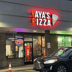 Yaya's Pizza - Outside