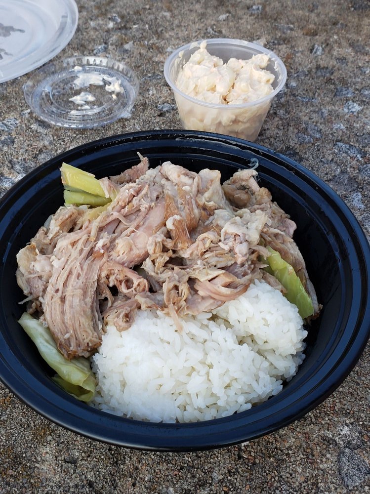 Food from Aloha Snack Bar Hawaiian Kine Grinds