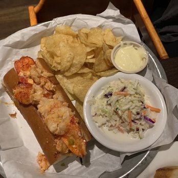 Sam's Chowder House - Lobster roll - Seafood Near Me - Half Moon Bay, California Sam's Chowder House - Lobster roll - Seafood Near Me - Half Moon Bay, California