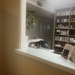 Bare The Skin Studio - Check in area