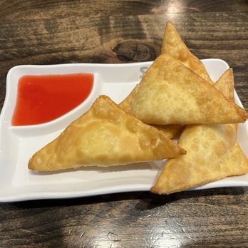 Lin's Garden - Fried Cheese Wonton - Japanese Near Me - Roseville, California