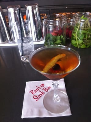 Ray's and Stark Bar by null