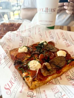 Slice House Thousand Oaks by null