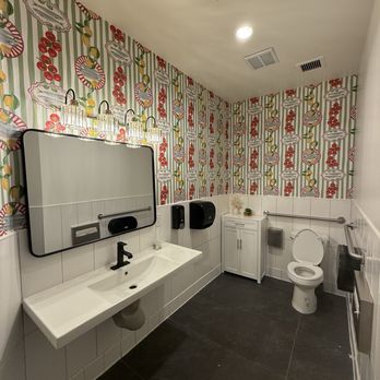 Porcellino's - Bathroom - Italian Near Me - Simi Valley, California Porcellino's - Bathroom - Italian Near Me - Simi Valley, California