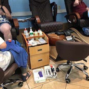 Apex Nails - Nail Salons Near Me - Nashville, Tennessee