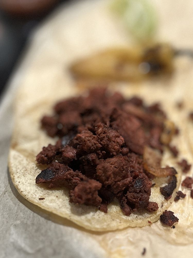 Tacos Los Cholos - Huntington Beach