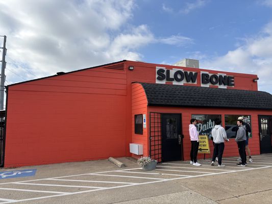 Slow Bone BBQ by null