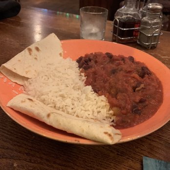 The Blue Bell - Bean chili - Pubs Near Me - Conwy, CWY