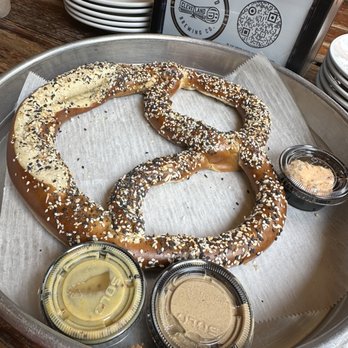 Masthead Brewing - Everything Pretzel - Breweries Near Me - Cleveland, Ohio