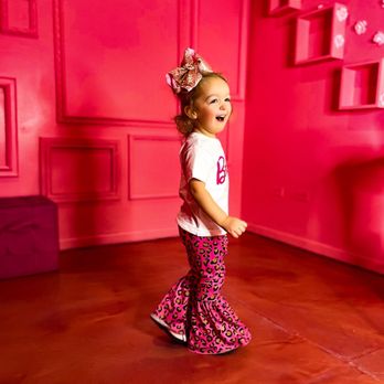 Denver Selfie Museum - Art Museums Near Me - Denver, Colorado Denver Selfie Museum - Art Museums Near Me - Denver, Colorado
