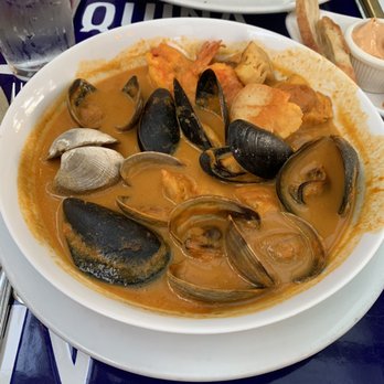 Bistro Vida - Bouillabaisse - French Near Me - Menlo Park, California