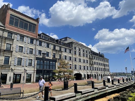 boston harbor cruises long wharf