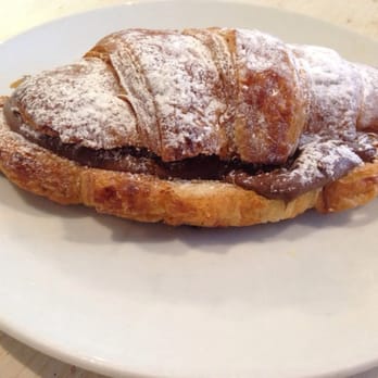 Papii - Nutella croissant - Scottish Near Me - Edinburgh, EDH Papii - Nutella croissant - Scottish Near Me - Edinburgh, EDH