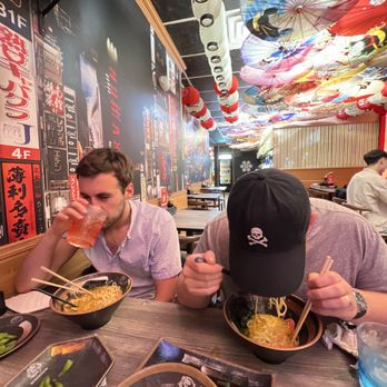 Ton-Ichi Ramen - Ramen Near Me - Evanston, Illinois