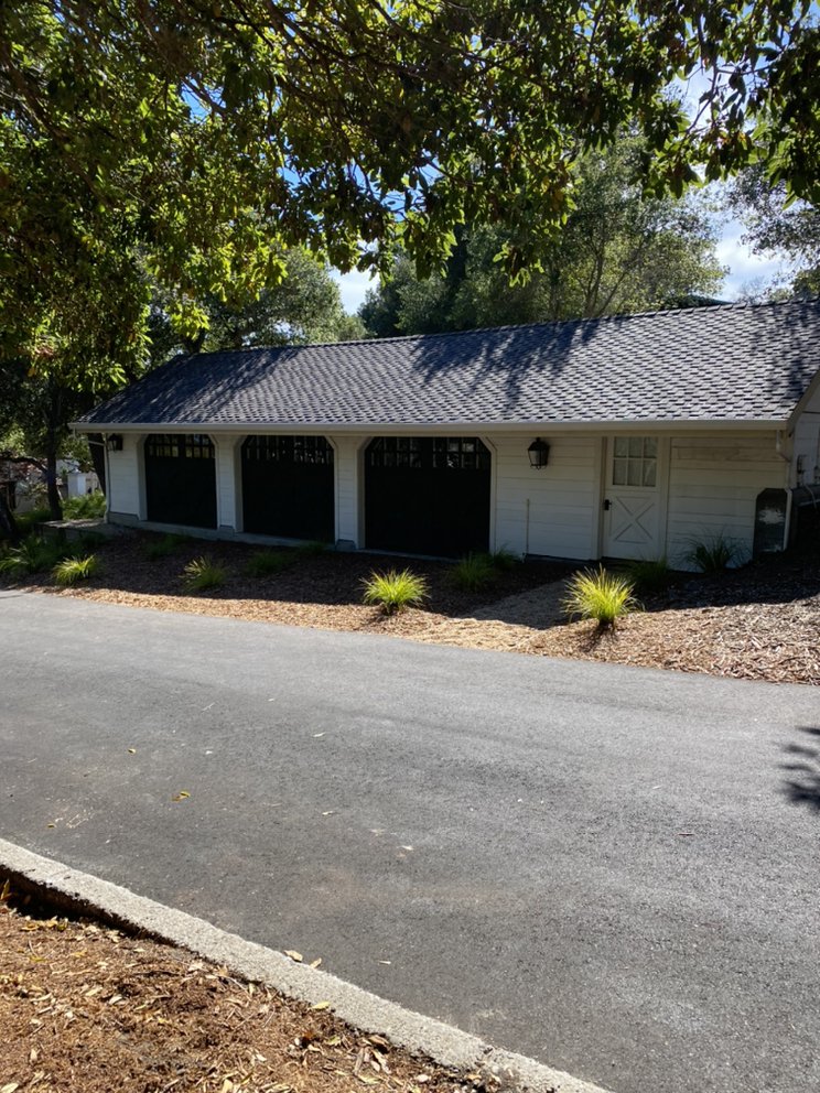 Slide of Pio’s Roofing